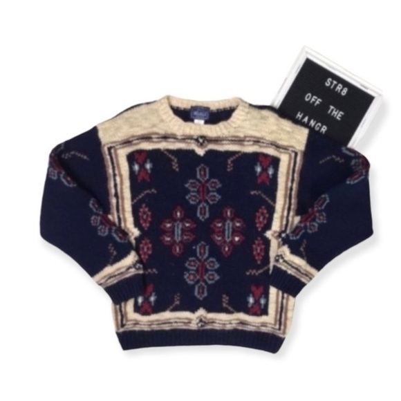 Woolrich Sweaters - Woolrich wool winter crewneck sweater size
Large women woven great condi…